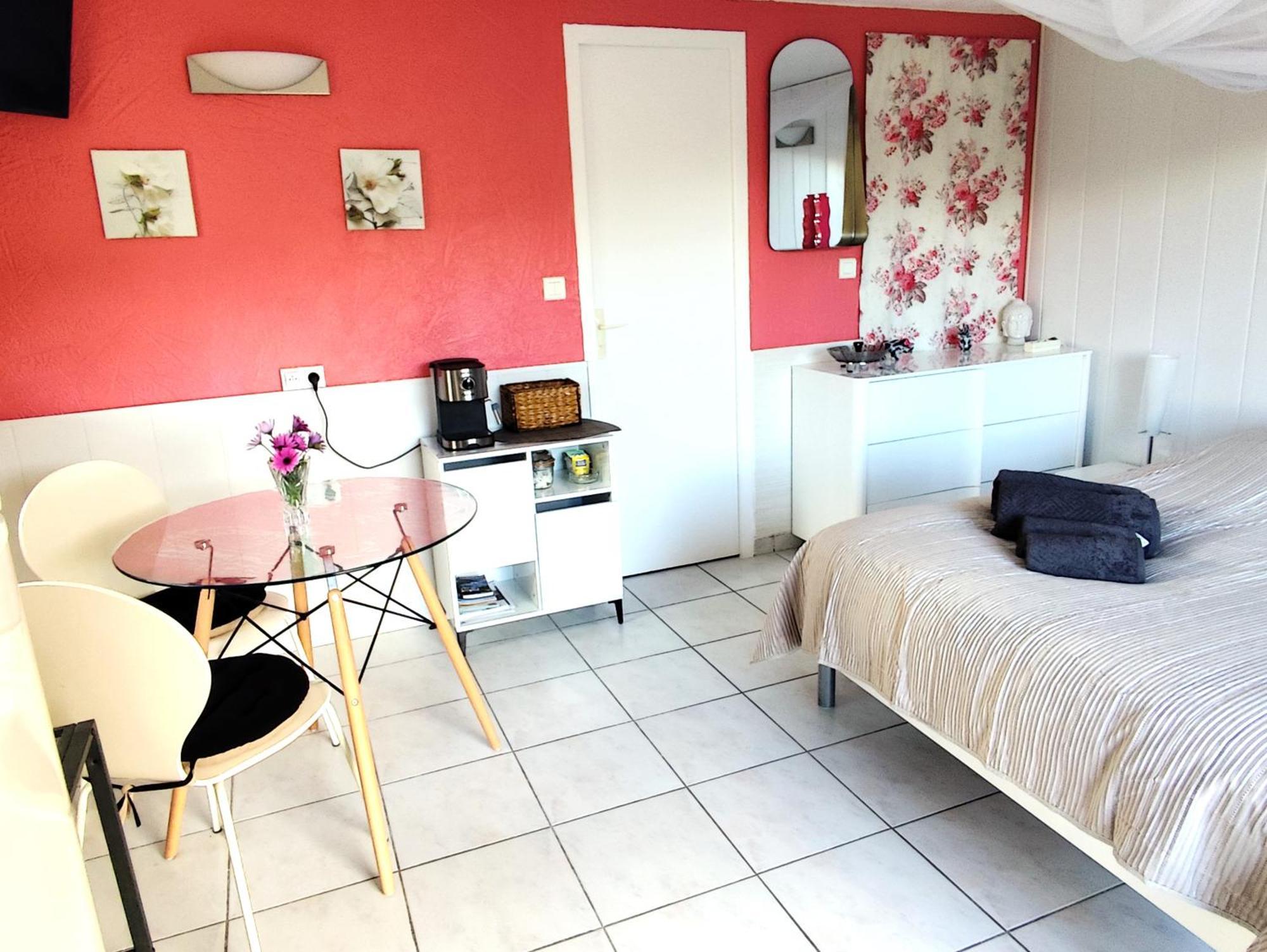 Studio Le Romantique A 20 Kms De Nice Bendéjun 외부 사진